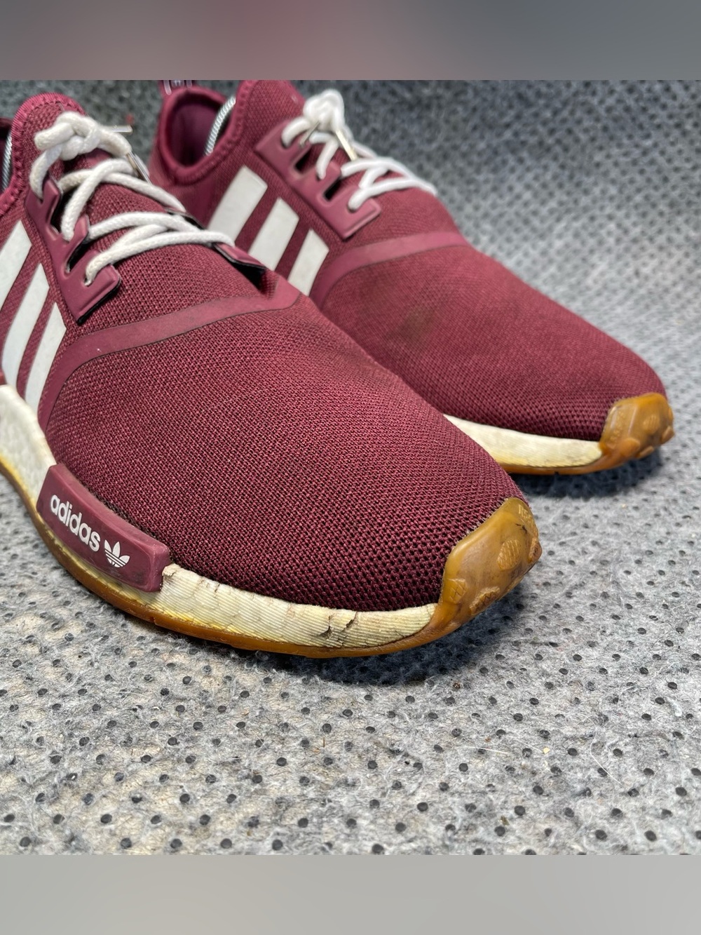 Adidas NMD R1 Maroon Shoes Size 9 Men’s - Picture 6 of 11
